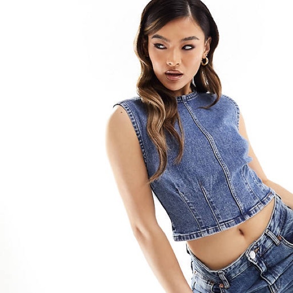 Abercrombie & Fitch Tops - ‼️ISO‼️ Abercrombie Denim Shell Top XS (Medium Wash)